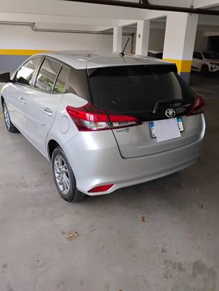 TOYOTA YARIS 1.5 16V FLEX XS MULTIDRIVE TOYOTA YARIS 1.5 16V FLEX XS MULTIDRIVE